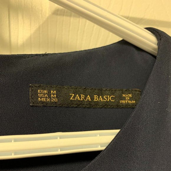 Zara Navy with Gold Buckle - Picture 4 of 4
